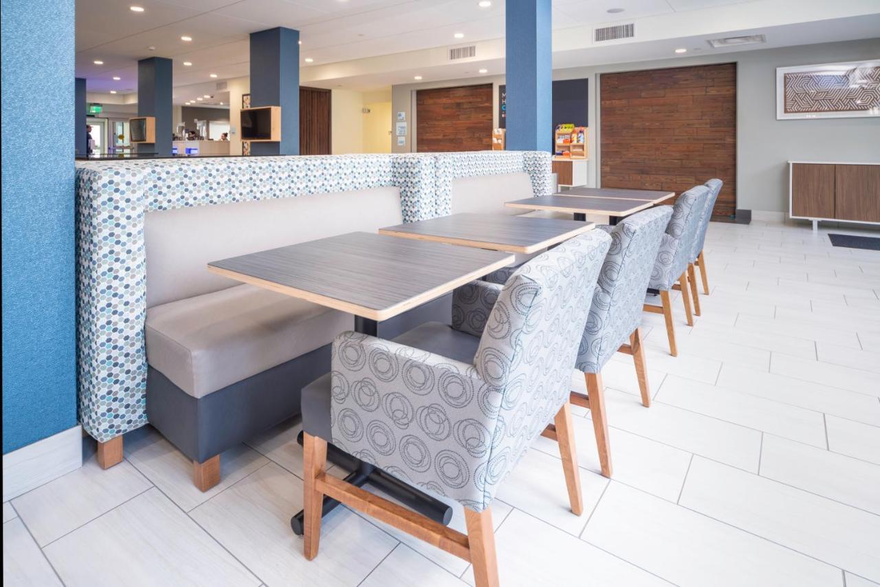 Holiday Inn Express - Brevard By Ihg Exterior photo